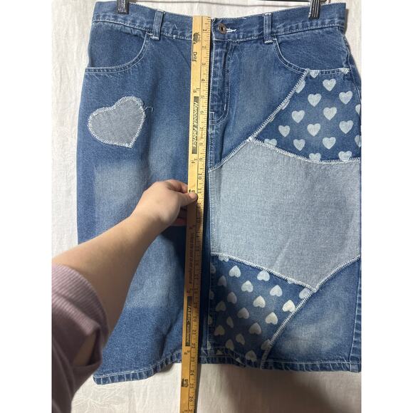 Vintage Jean Skirt 9 10 Patchwork Hearts Pencil Knee Length Distressed Juke Box - Picture 9 of 14